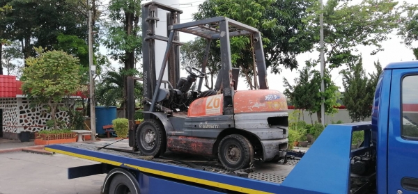 ขาย โฟรคลิฟท์ โตโยต้า รุ่น 6   เครื่อง ดีเซล