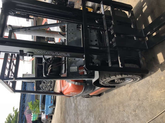 ขาย โฟรคลิฟท์ โตโยต้า รุ่น 6 เครื่อง ดีเซล ขาย โฟรคลิฟท์ โตโยต้า รุ่น 6 เครื่อง ดีเซล