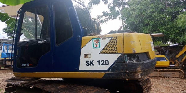 มีVDO KOBELCO SK100-3 รถซ่อมมาดีมากใช้งานได้เลยราคา 550,000