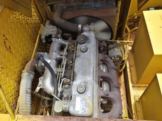 รถดั้มแทรคยาง MST600 ติดเครน 2 ตัน มือสองญี่ปุ่น