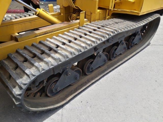 รถดั้มแทรคยาง MST600 ติดเครน 2 ตัน มือสองญี่ปุ่น