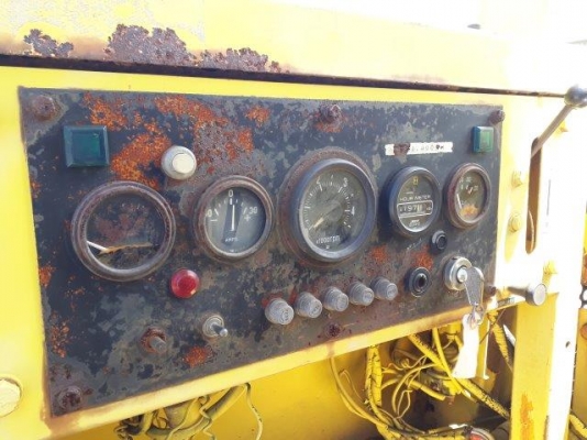 รถดั้มแทรคยาง MST800 มือสองญี่ปุ่น