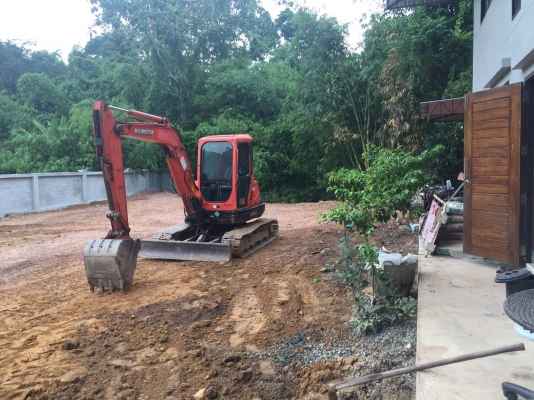 รถแบคโฮ (KUBOTA) KK161-3 ตู้เก่ง ( รถทำงาน 4,xxx ชม ) สนใจติดต่อ 081-6079515 line ID : 081-6079515