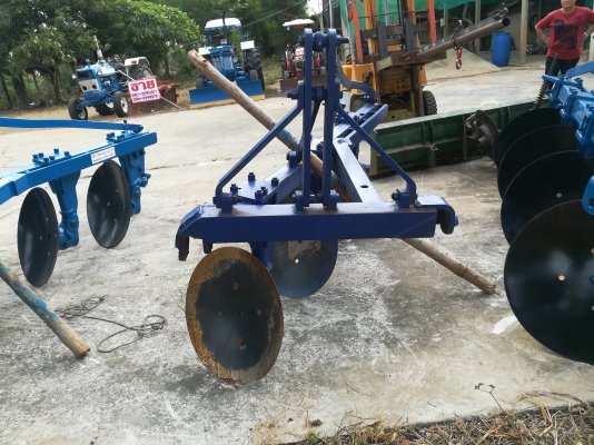 ขายผานสามโครงสีทีที