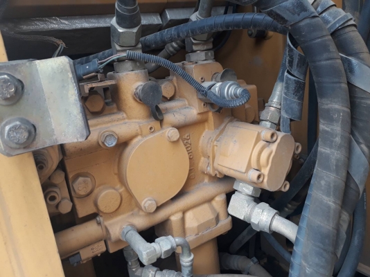 รถขุด CATERPILLAR รุ่น 313CCR