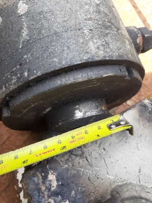 กระบอกไฮดรอลิคเก่านอก