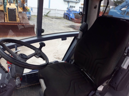 รถบดสั่นสะเทือน 19 ตัน HMM 3520