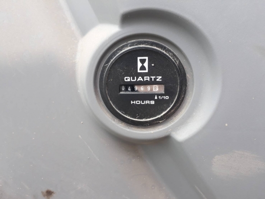 รถขุด SK200-8 YN12