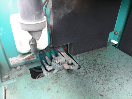 รถขุด SK200-8 YN12