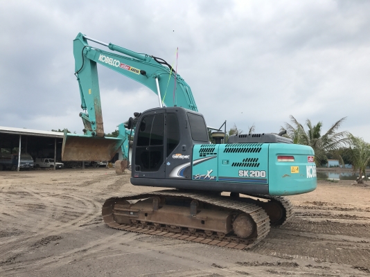 ขายKOBELCO SK200-8 Super-XM 9000 ชั่วโมง สภาพสวยเดิมๆทั้งคัน สนใจติดต่อโดยตรง 081-4283210
