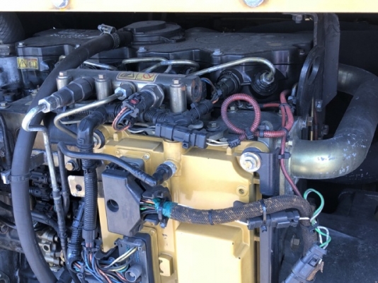 ขายรถตักล้อยาง CAT 910H นำเข้าเองจากญี่ปุ่น สภาพสวยพร้อมใช้ มีVDOการทำงานครับ