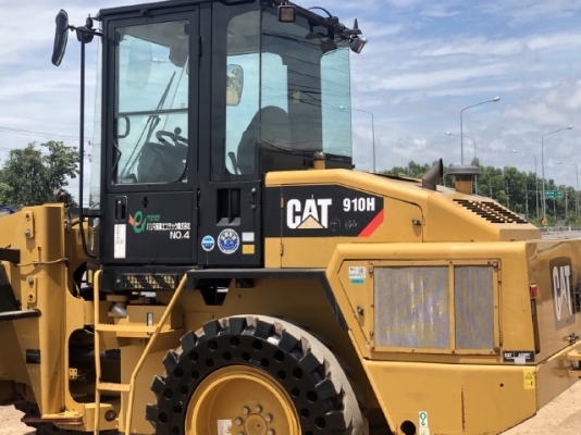 ขายรถตักล้อยาง CAT 910H นำเข้าเองจากญี่ปุ่น สภาพสวยพร้อมใช้ มีVDOการทำงานครับ