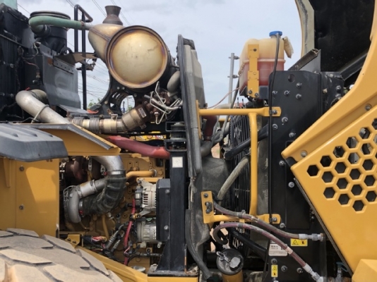 ขายรถตักล้อยาง CAT 950K ปี 2014 นำเข้าเองจากญี่ปุ่น สภาพพร้อมใช้ มีVDOการทำงานครับ