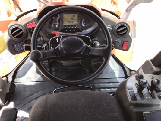 ขายรถตักล้อยาง HITACHI ZW150 (เทียบเท่า WA270-6) ปี 2013 นำเข้าเองจากญี่ปุ่น สวยพร้อมใช้ มีVDOการทำงานครับ