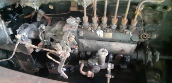 KOMATSU WA300-1