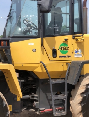 ขายรถตักล้อยาง KOMATSU WA100-5 แขนยาวพิเศษ นำเข้าเองจากญี่ปุ่น สภาพสวยพร้อมใช้ มีVDOการทำงานครับ