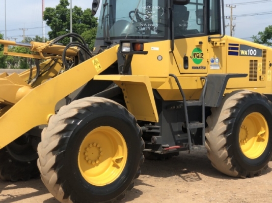 ขายรถตักล้อยาง KOMATSU WA100-5 แขนยาวพิเศษ นำเข้าเองจากญี่ปุ่น สภาพสวยพร้อมใช้ มีVDOการทำงานครับ