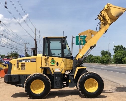 ขายรถตักล้อยาง KOMATSU WA100-5 แขนยาวพิเศษ นำเข้าเองจากญี่ปุ่น สภาพสวยพร้อมใช้ มีVDOการทำงานครับ