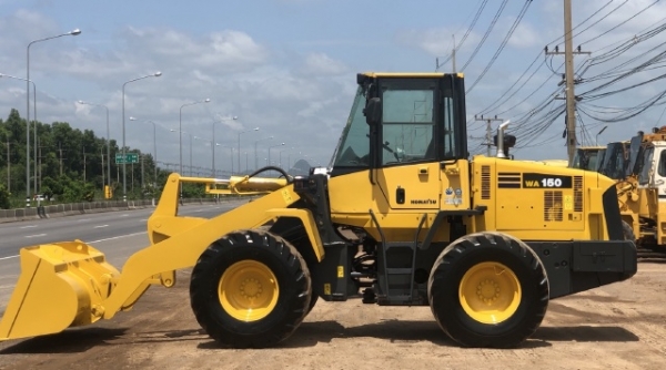 ขายรถตักล้อยาง KOMATSU WA150-5 แขนยาวพิเศษ นำเข้าเองจากญี่ปุ่น สภาพสวยพร้อมใช้ มีVDOการทำงานครับ