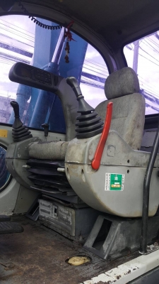 ขายจ้า..KOBELCO SK100-2. เก่าใน สภาพดี  เดิมๆๆ  เครื่องปั๊มแห้ง  ใช้  โทร 089-3818694 จ๊อย