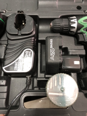 สว่านไร้สาย 12v HITACHI Driver Drill Kit with Flashlight DS12DVF3