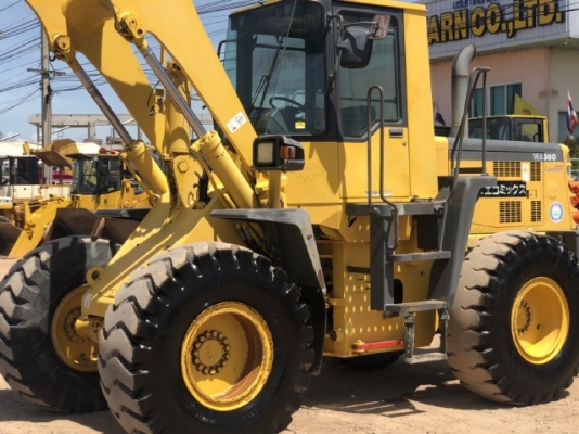 ขายรถตักล้อยาง KOMATSU WA300-3E นำเข้าเองจากญี่ปุ่น สภาพสวยพร้อมใช้ มีVDOการทำงานครับ