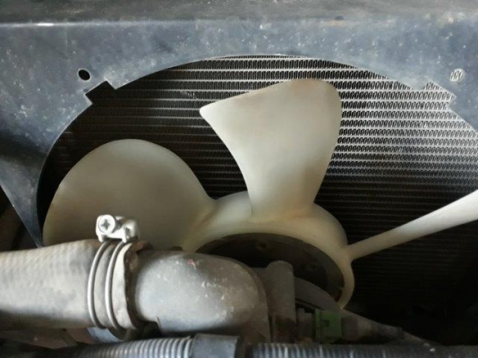 โฟล์คลิฟท์โตโยต้า 3ตันดีเซล 02-7FD30 # 7FDJ35-21670 มือสองญี่ปุ่น