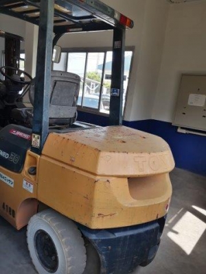 โฟลค์ลิฟท์โตโยต้า 3ตันดีเซล 02-7FD30 # 7FDJ35-22132 มือสองญี่ปุ่น