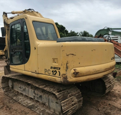ขายKOMATSU PC120-6 เอกสารเล่มทะเบียนราคา 750,000
