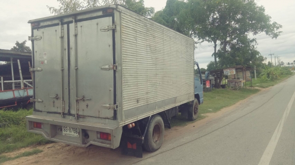ขายรถNQR รถบ้านขายเอง