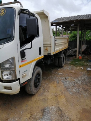 ขาย6ล้อดั้มพ์ ISUZU NPR150แรงม้าปี55-56 มี3คันๆละ650,000