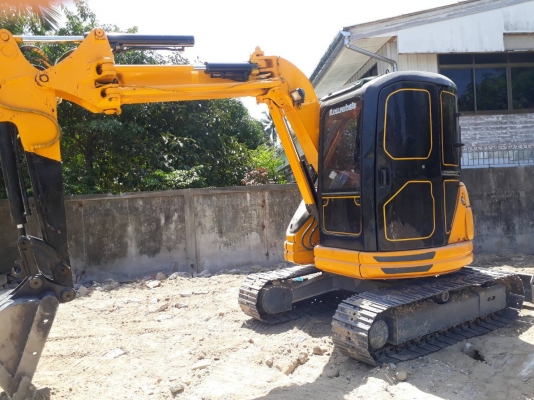 ขายKOMATSU PC50uu เอกสารเล่มทะเบียนราคา 450,000
