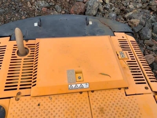 ขาย 1,090,000 บาท JCB JS200SC ทำงาน 9,182 ชม เครื่องดี ปั้มแรง โช่หนา เอวแน่น ไฟฟ้าครบ เอกสารเล่มทะเบียน  รถอยู่  สุรินทร์ โทร 0610710295  สนใจ รายการสินค้า อื่นๆ ที่ เว็ปไชค์ Truck2Hand https://www.truck2hand.com/index.php?actions=content/search&amp;memb