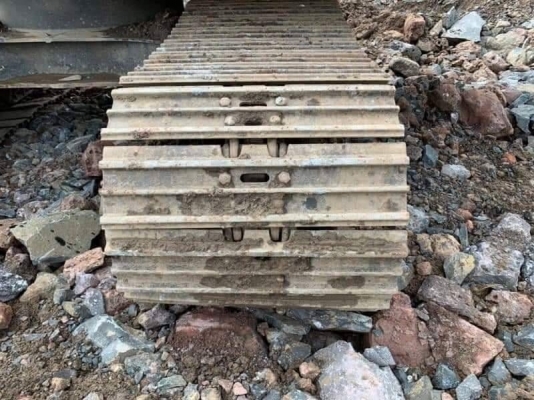 ขาย 1,090,000 บาท JCB JS200SC ทำงาน 9,182 ชม เครื่องดี ปั้มแรง โช่หนา เอวแน่น ไฟฟ้าครบ เอกสารเล่มทะเบียน  รถอยู่  สุรินทร์ โทร 0610710295  สนใจ รายการสินค้า อื่นๆ ที่ เว็ปไชค์ Truck2Hand https://www.truck2hand.com/index.php?actions=content/search&amp;memb