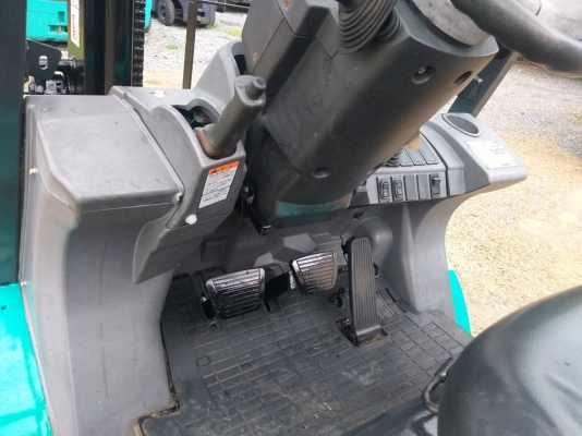 ขายรถยก MITSUBISHI FD20 F18C เครื่องดีเซล เกียร์ออโต้ ยกได้2ตัน เสา3เมตร ติดต่อ 098-7962549 ขายรถยก MITSUBISHI FD20 F18C เครื่องดีเซล เกียร์ออโต้ ยกได้2ตัน เสา3เมตร ติดต่อ 098-7962549