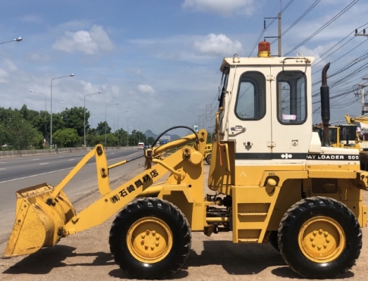 ขายรถตักล้อยาง KOMATSU 505 (เทียบเท่า WA70) (1,XXX ชั่วโมง) นำเข้าเองจากญี่ปุ่น สภาพสวยพร้อม มีVDOครับ