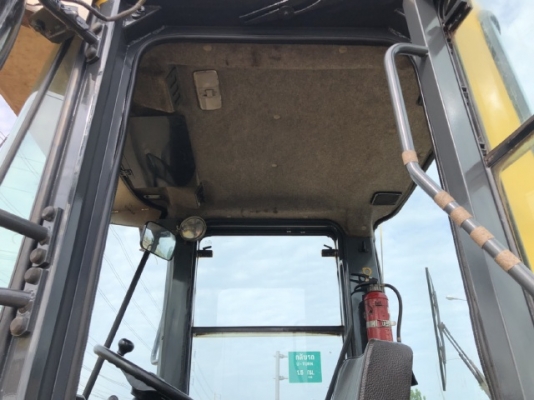 ขายรถตักล้อยาง KOMATSU WA80-3 นำเข้าเองจากญี่ปุ่น สภาพสวยพร้อม มีVDOการทำงานครับ