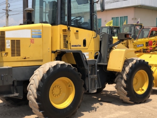 ขายรถตักล้อยาง KOMATSU WA100-5 (2,xxx ชั่วโมง) นำเข้าเองจากญี่ปุ่น สภาพสวยพร้อมใช้