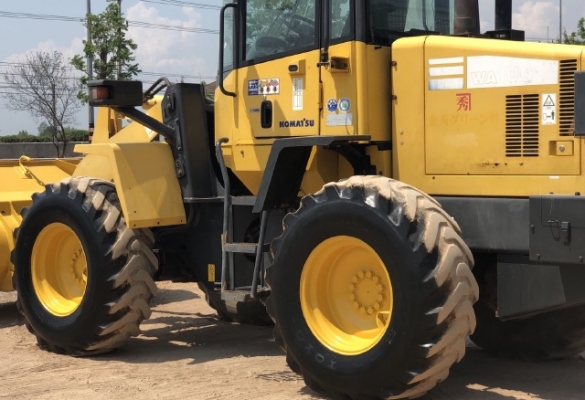 ขายรถตักล้อยาง KOMATSU WA100-5 (2,xxx ชั่วโมง) นำเข้าเองจากญี่ปุ่น สภาพสวยพร้อมใช้