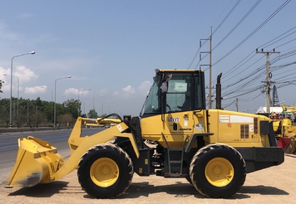 ขายรถตักล้อยาง KOMATSU WA100-5 (2,xxx ชั่วโมง) นำเข้าเองจากญี่ปุ่น สภาพสวยพร้อมใช้