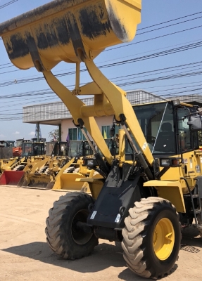 ขายรถตักล้อยาง KOMATSU WA100-5 (2,xxx ชั่วโมง) นำเข้าเองจากญี่ปุ่น สภาพสวยพร้อมใช้