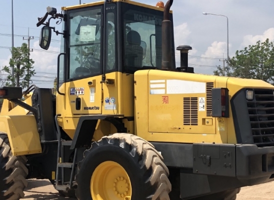 ขายรถตักล้อยาง KOMATSU WA100-5 (2,xxx ชั่วโมง) นำเข้าเองจากญี่ปุ่น สภาพสวยพร้อมใช้