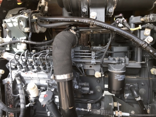 ขายรถตักล้อยาง KOMATSU WA200-5 (6,xxx ชั่วโมง) นำเข้าเองจากญี่ปุ่น สภาพสวยพร้อมใช้ มีVDOการทำงานครับ