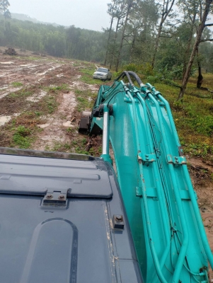 ขายKOBELCO SK200-8YN12SUPER ไมล์18,000ชม.เอกสารเล่มทะเบียนราคา 1,550,000