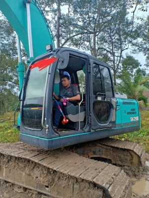 ขายKOBELCO SK200-8YN12SUPER เอกสารเล่มทะเบียนราคา 1,550,000
