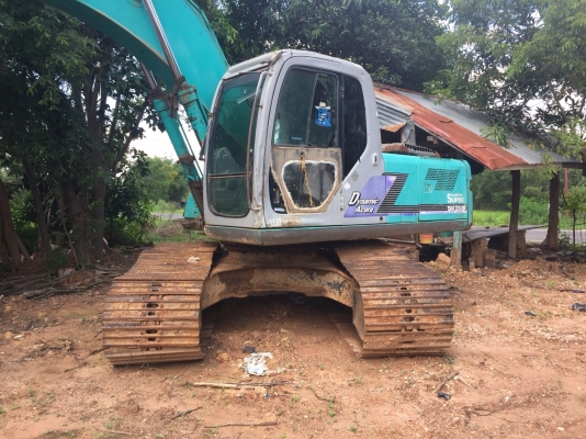 ขายด่วน. รถแบคโฮ.  KOBELCO.  YN 10. สภาพดี. เอกสารพร้อม. ติดต่อด่วน