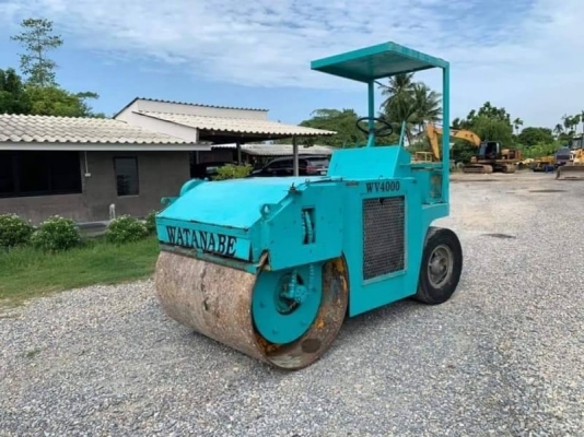 ขาย 185,000 รถบด 4 ตัน  WATANABE WV4000 เครื่องดี เกียร์แรง สภาพพร้อมใช้ เอกสารชื่อขาย  รถอยู่  นครปฐมโทร 0610710295  สนใจ รายการสินค้า อื่นๆ ที่ เว็ปไชค์ Truck2Hand https://www.truck2hand.com/index.php?actions=content/search&amp;member_id=136193  Faceboo