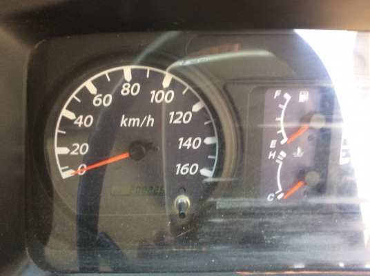 ISUZU NQR 175 ดั้ม ตาเพชร