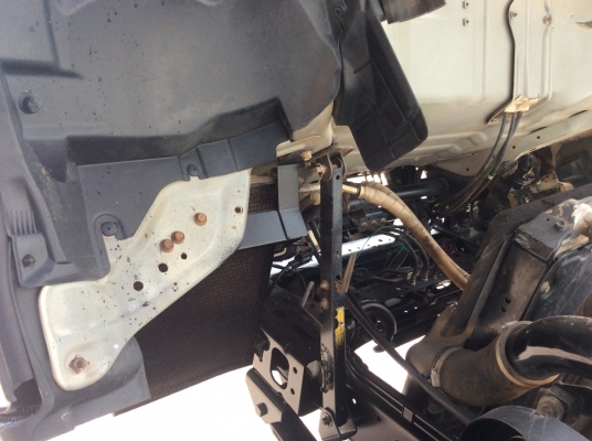 ISUZU NQR 175 ดั้ม ตาเพชร