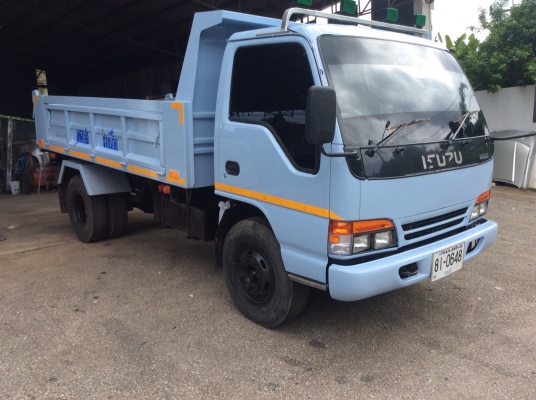 Isuzu NPR 120 ดั้ม